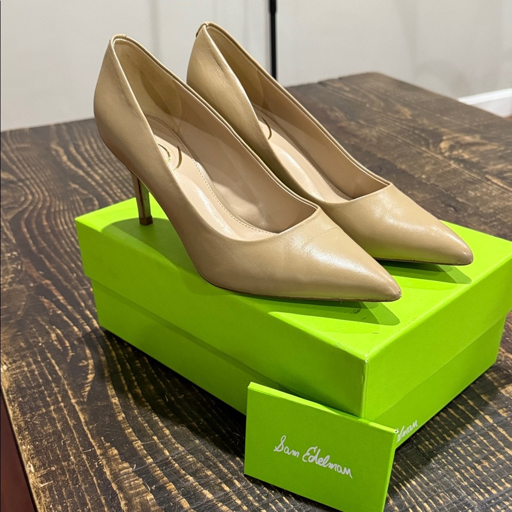 Sam Edelman Beige Heels
